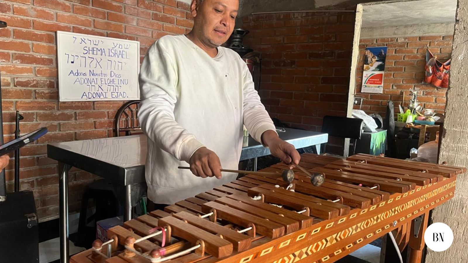 “Le bajan volumen” a   marimbas, en Toluca